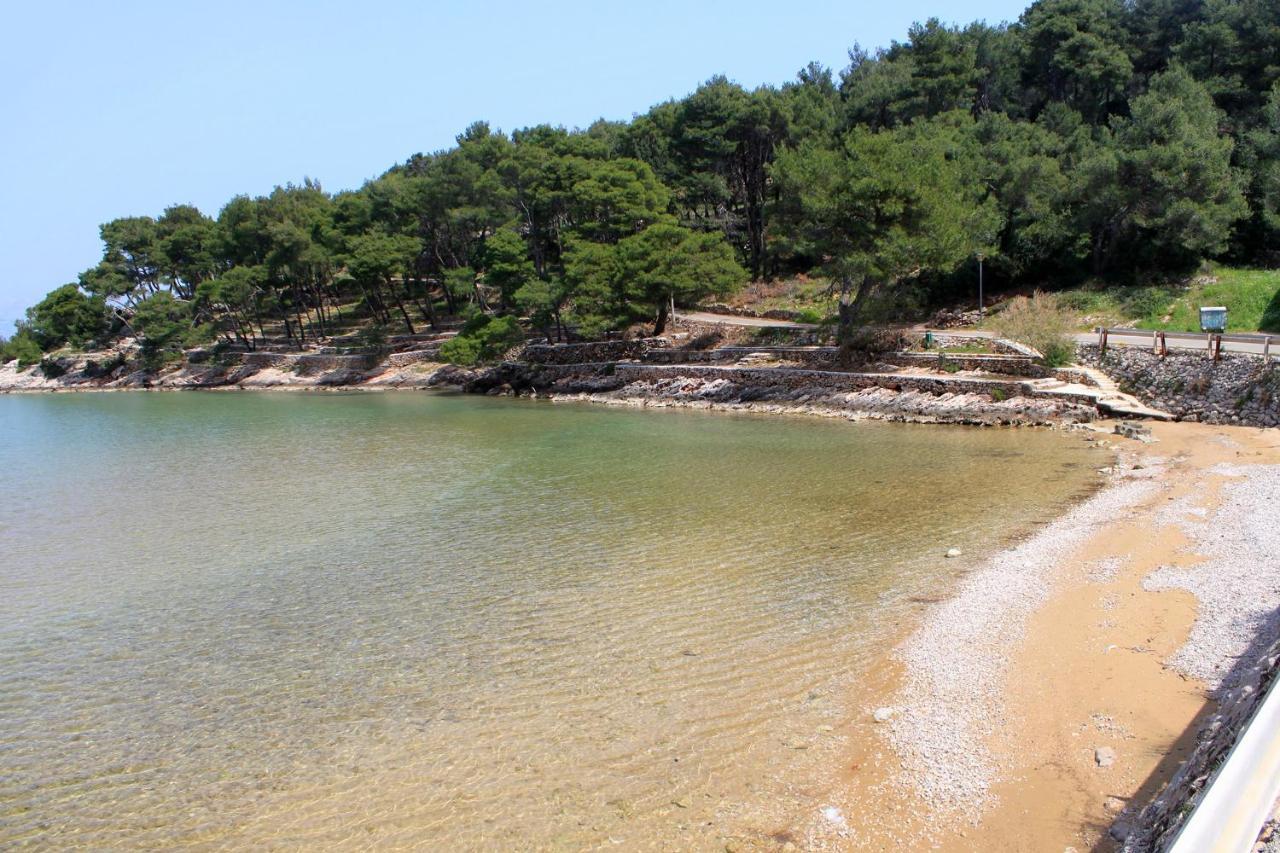 ילסה Apartments With A Parking Space Jelsa, Hvar - 8765 מראה חיצוני תמונה