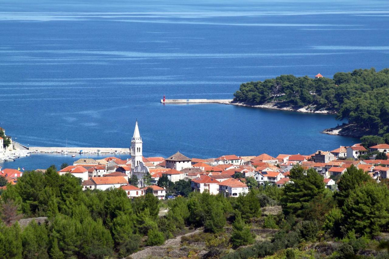 ילסה Apartments With A Parking Space Jelsa, Hvar - 8765 מראה חיצוני תמונה