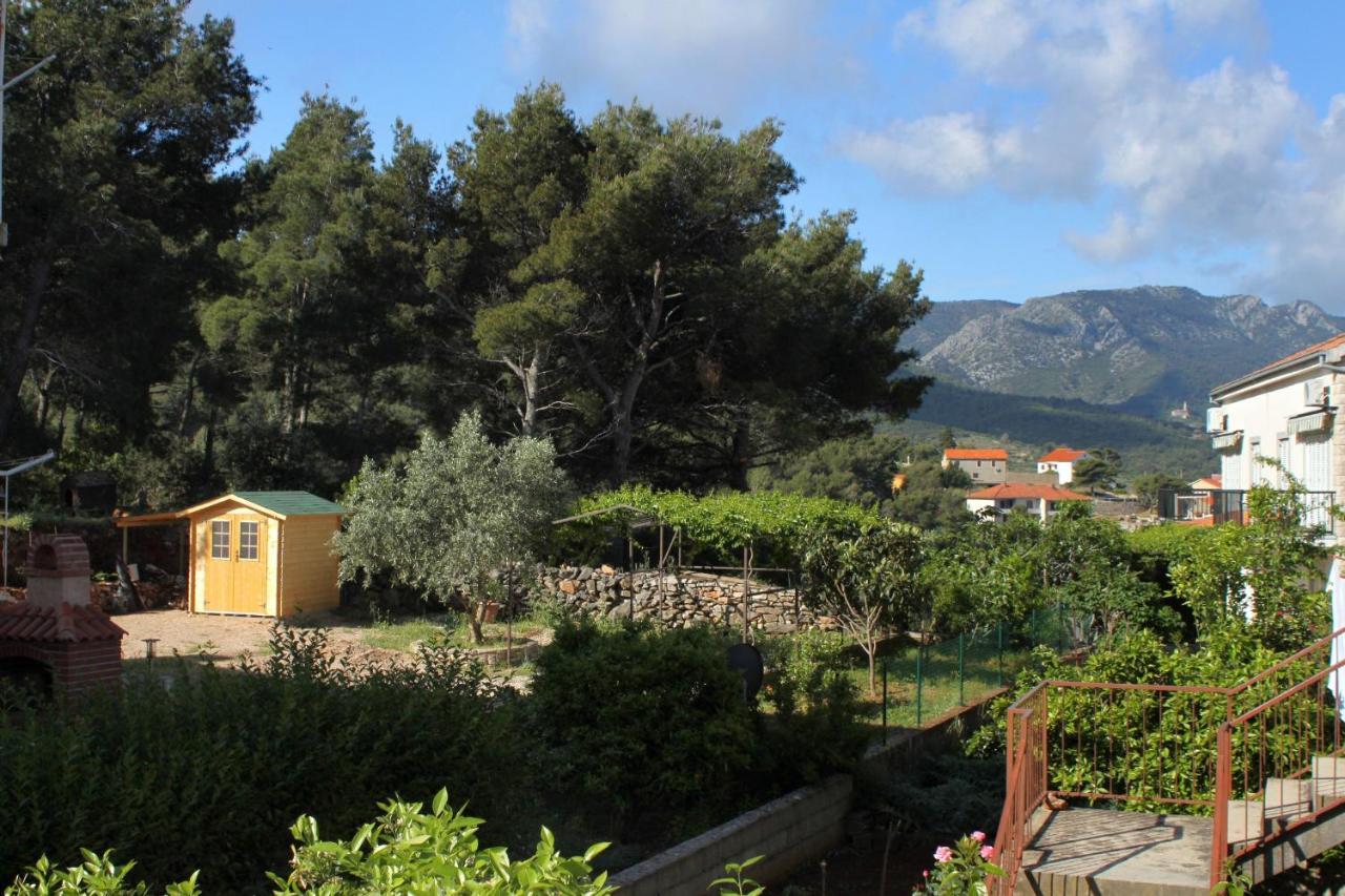 ילסה Apartments With A Parking Space Jelsa, Hvar - 8765 מראה חיצוני תמונה