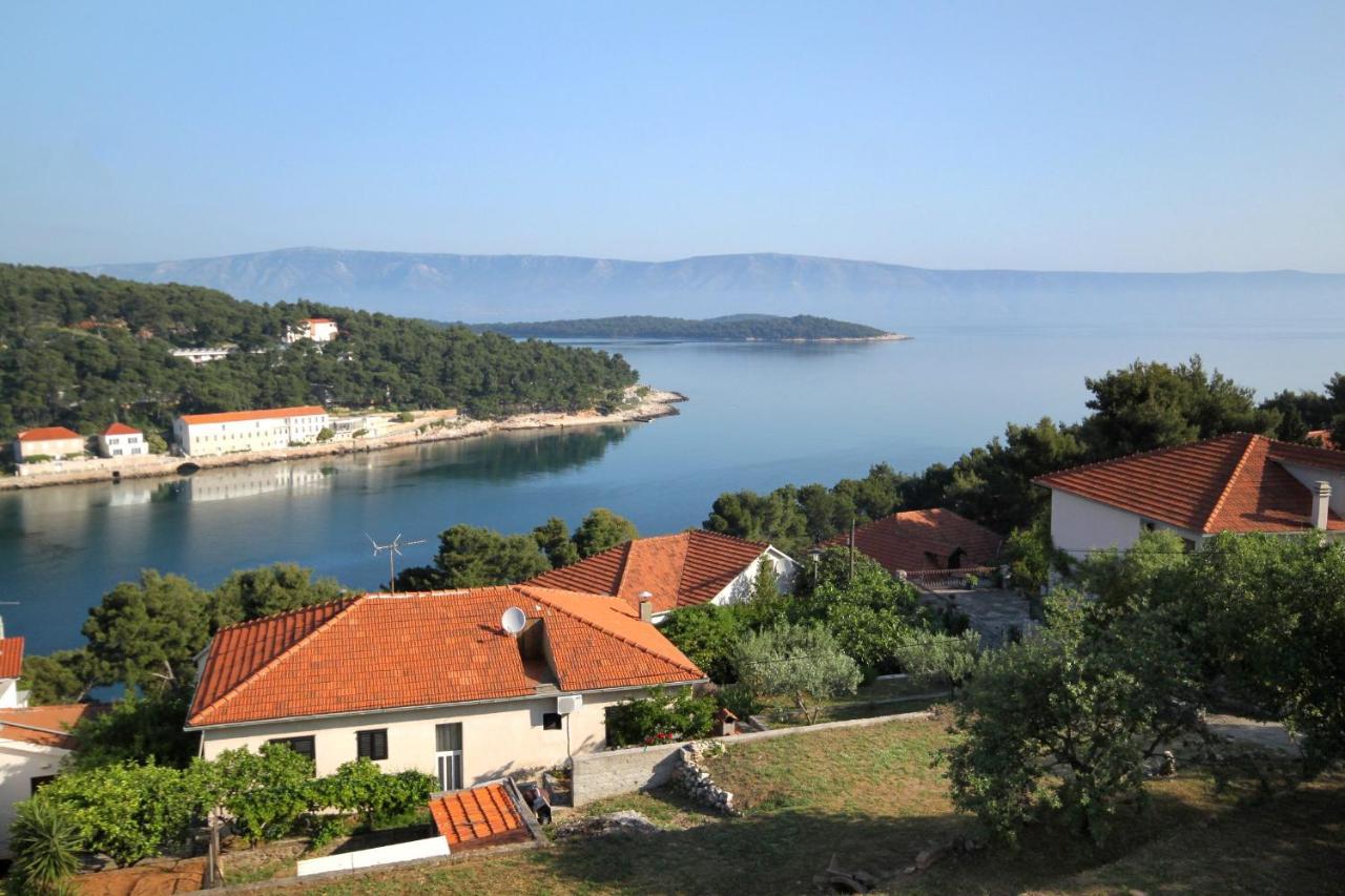 ילסה Apartments With A Parking Space Jelsa, Hvar - 8765 מראה חיצוני תמונה