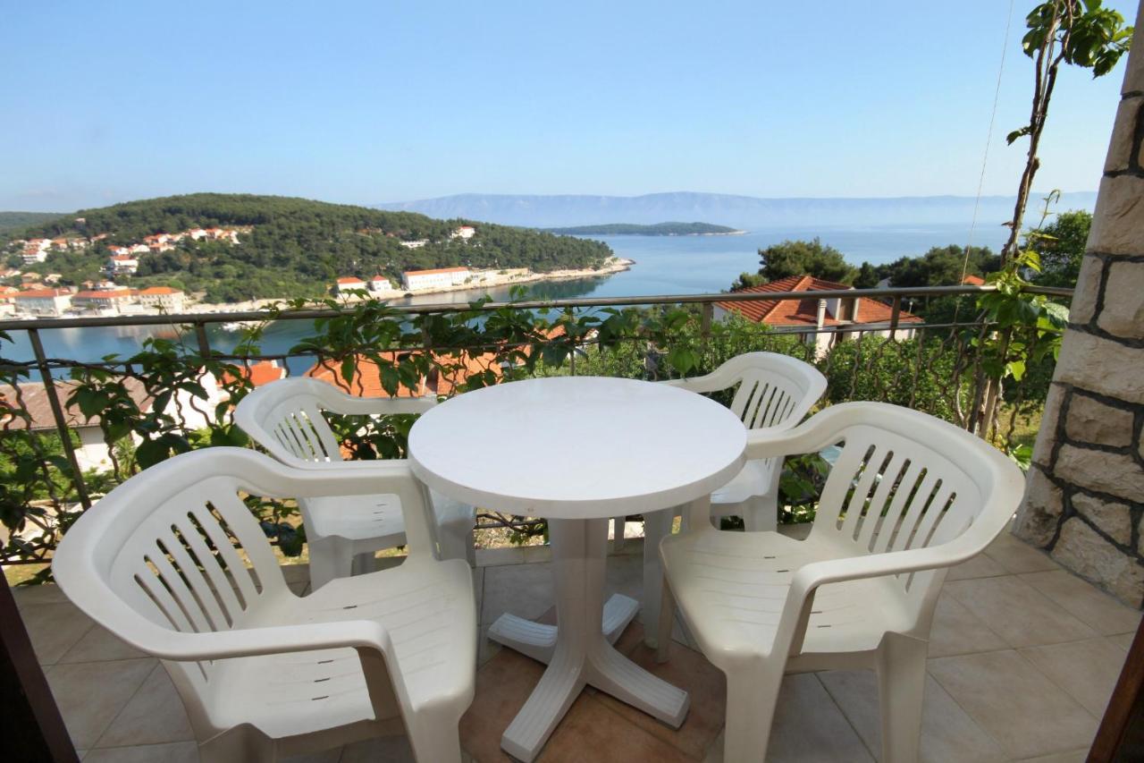 ילסה Apartments With A Parking Space Jelsa, Hvar - 8765 מראה חיצוני תמונה