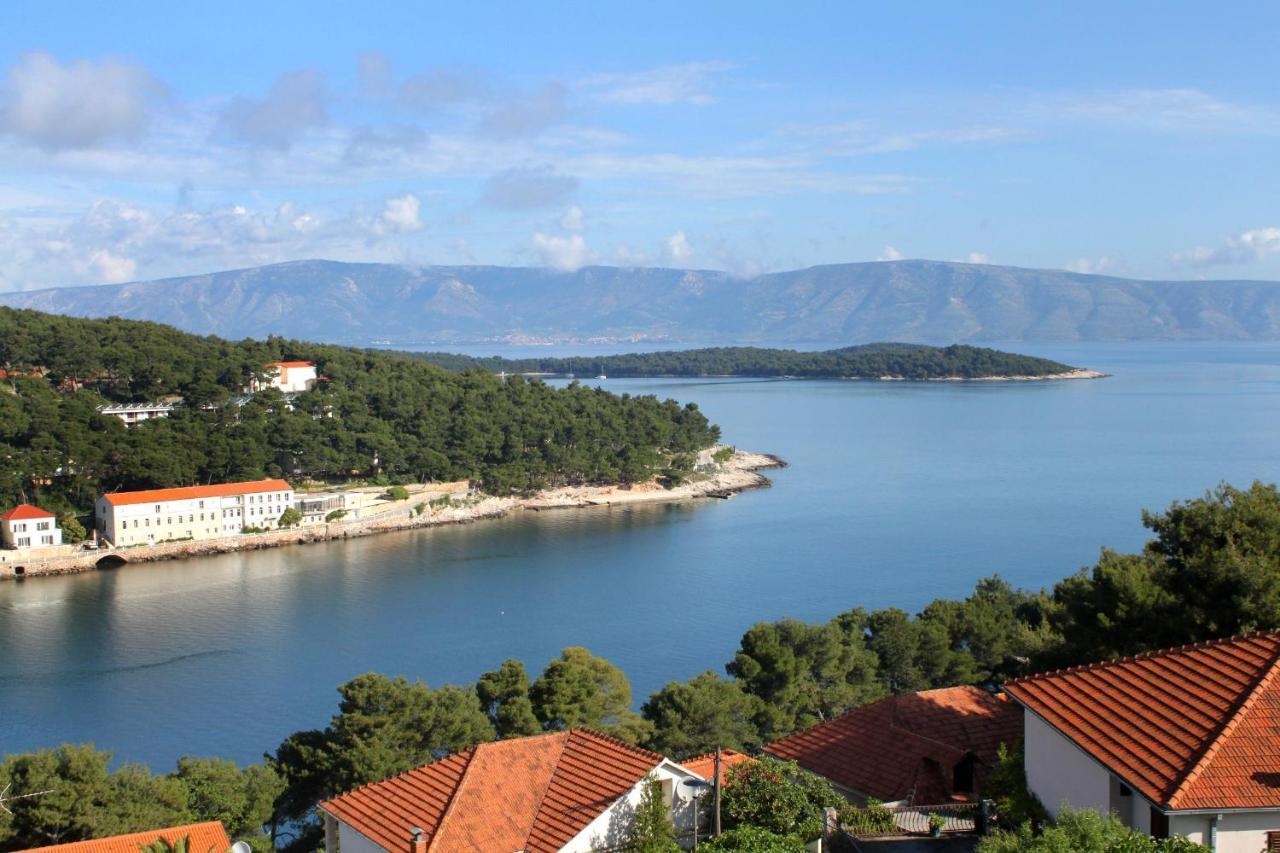 ילסה Apartments With A Parking Space Jelsa, Hvar - 8765 מראה חיצוני תמונה